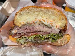 柠香蟹籽牛肉汉堡-JPG canteen(广州寺右公馆店)