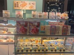 -爱维尔阳光蛋糕(越湖店)