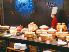 -四海一家自助餐(益田假日广场店)