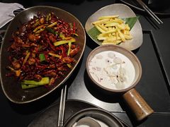 -Ameigo梅果·云贵川bistro(长宁来福士店)