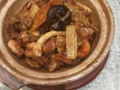家乡煲仔肉-頂好酒家·经典粤菜(海信广场店)
