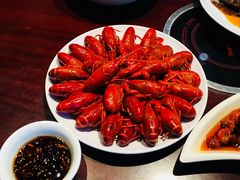 -霄汉牛三鲜湖北砂锅菜(万松园2店)