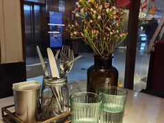 -阿妮叶李(光谷世界城店)