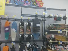 -迪卡侬(西三旗店)