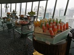 -广州花园酒店-凌璇阁360度高空海鲜自助餐CAROUSEL