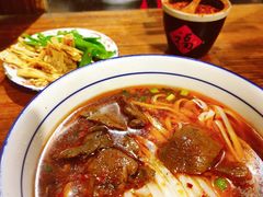 -矮子粉店1985·长沙米粉(湘春路店)