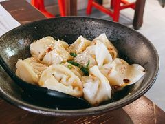 红油抄手-归蜀第成都串串料理(梅花路店)