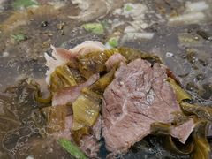 -黑竹沟新场牛肉火锅