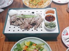 -天山集市(和家乐广场店)