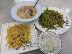 -人和啤酒屋海鲜大排档(营口路店)