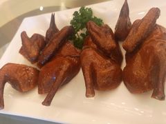 脆皮乳鸽-海逸海鲜酒家(古北店)