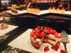 草莓慕斯-OPEN開全日自助餐厅·牛肉火锅·海鲜(佛山希尔顿酒店)