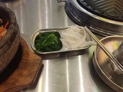 -哈哈碳都·牛肋条无限自助烤肉(宝龙店)