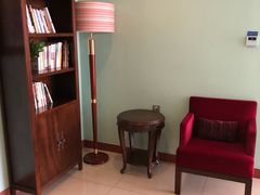 等位区-起士林西餐厅(东经路店)