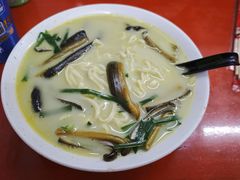 -三百碗宝应长鱼面(板仓街店)