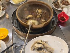 -胡须佬鸡煲四季火锅店(石厦西村直营店)