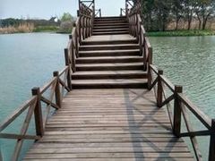 -梁鸿国家湿地公园