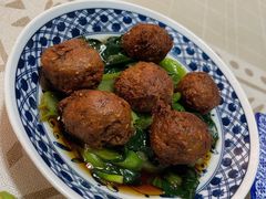 素狮子头-八珍手工水饺·妈妈的爱(传芳巷店)