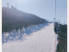 -庙香山滑雪场