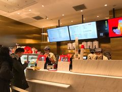 -奈雪的茶(湖滨银泰in77C区PRO店)