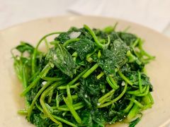 蒜泥地瓜叶-鹿港小镇(黄金店)