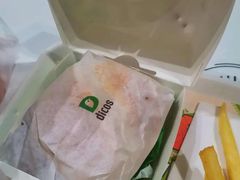 -德克士(龙阳广场店)