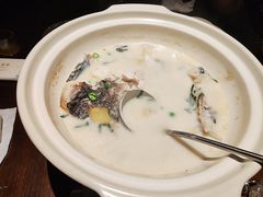 -许爷家·生态湖鲜(徐汇日月光店)