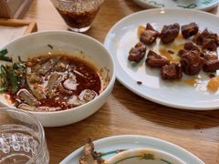 -一坐一忘云南菜(嘉里中心店)
