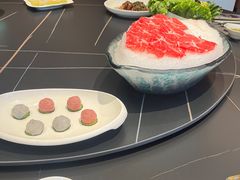 -鼎泰亨·海鲜牛肉餐厅(滨江店)