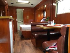 -崇明东平国家森林公园烧烤房车露营地