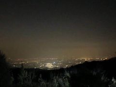 -鬼笑石后山停车场