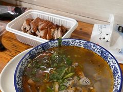 -叶新小吃店(来凤小区总店)