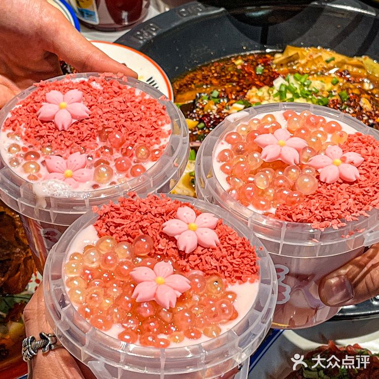 唐山｜被江湖小牛软烂脱骨肘子火锅香晕了‼️