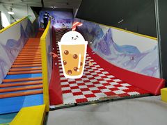 -嗨马乐动室内潮玩运动·团建·轰趴·桌游(南丰汇店)