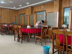 大堂-小本鸡饭店(滨江白马湖店)