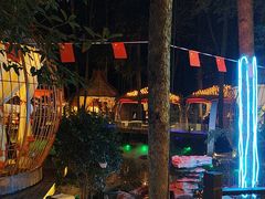 -二荆条·蜀鲜汇城市森林火锅