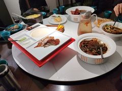 -荷塘秋月·本帮江浙菜(国权路店)