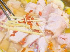 -映日农场无花果鸡(滨江东路店)