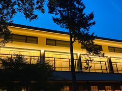 景观位-庆春朴门