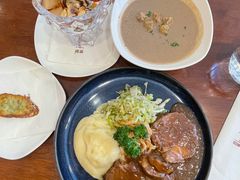 -Brotzeit博璨德国啤酒餐厅(亮马桥官舍店)