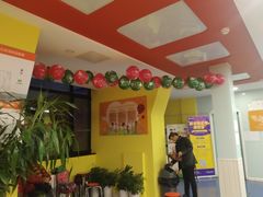 -LILY英语思维馆(玉泉路店)