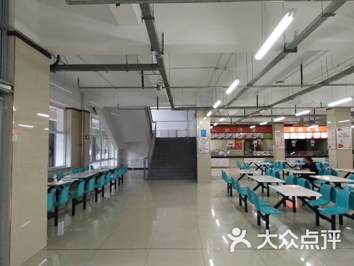 长春理工大学学生2食堂图片 第1张