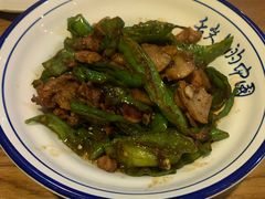 辣椒炒肉-湖南码头·地道岳阳美食·湘菜(魏公村店)