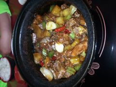 -重庆鸡公煲(三八山珍美食城店中店)