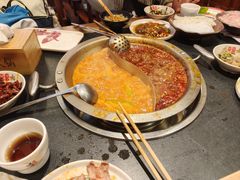 -沸炉重庆老火锅(军事博物馆店)