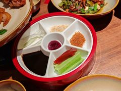 -青年公社烤鸭(熙悦天街店)