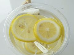 -全家便利店(襄阳南路店)