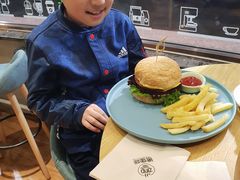 -ZING COFFEE 镜咖啡