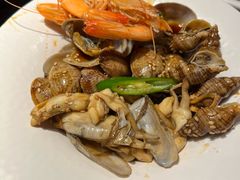 -山焱·炭火自助烤肉(周浦万达店)