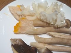 -尚海豆捞(乐虹坊店)